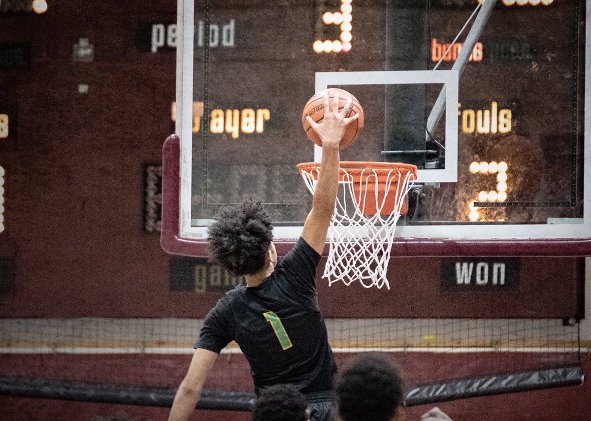 CoachT_Harris's tweet photo. 🚨🏀GAMEDAY 🏀🚨
🏀 #Tigers vs OSNA
⏰ 5:30p
📍St. James
#GoTigers #StJamesInvitational https://t.co/UcTZqGLjoS