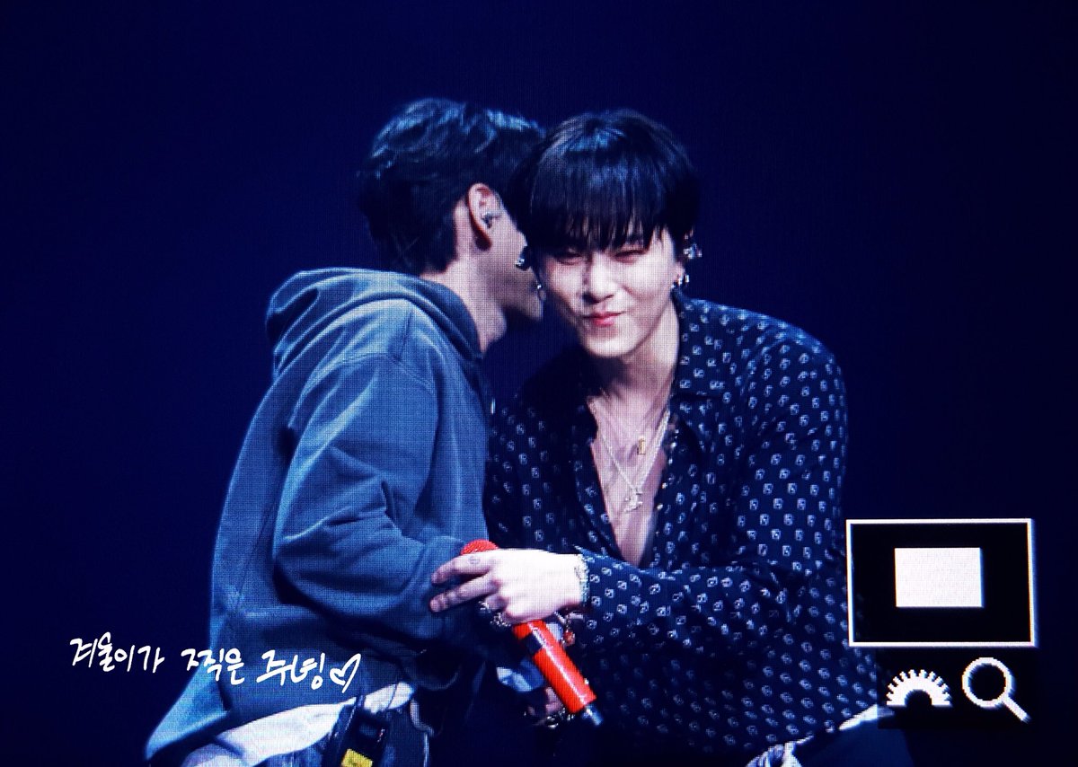 Mywinter1219's tweet photo. 190202 용준형 솔로콘서트 #용준형 #Goodbye20s https://t.co/XOa8VRVKrG
