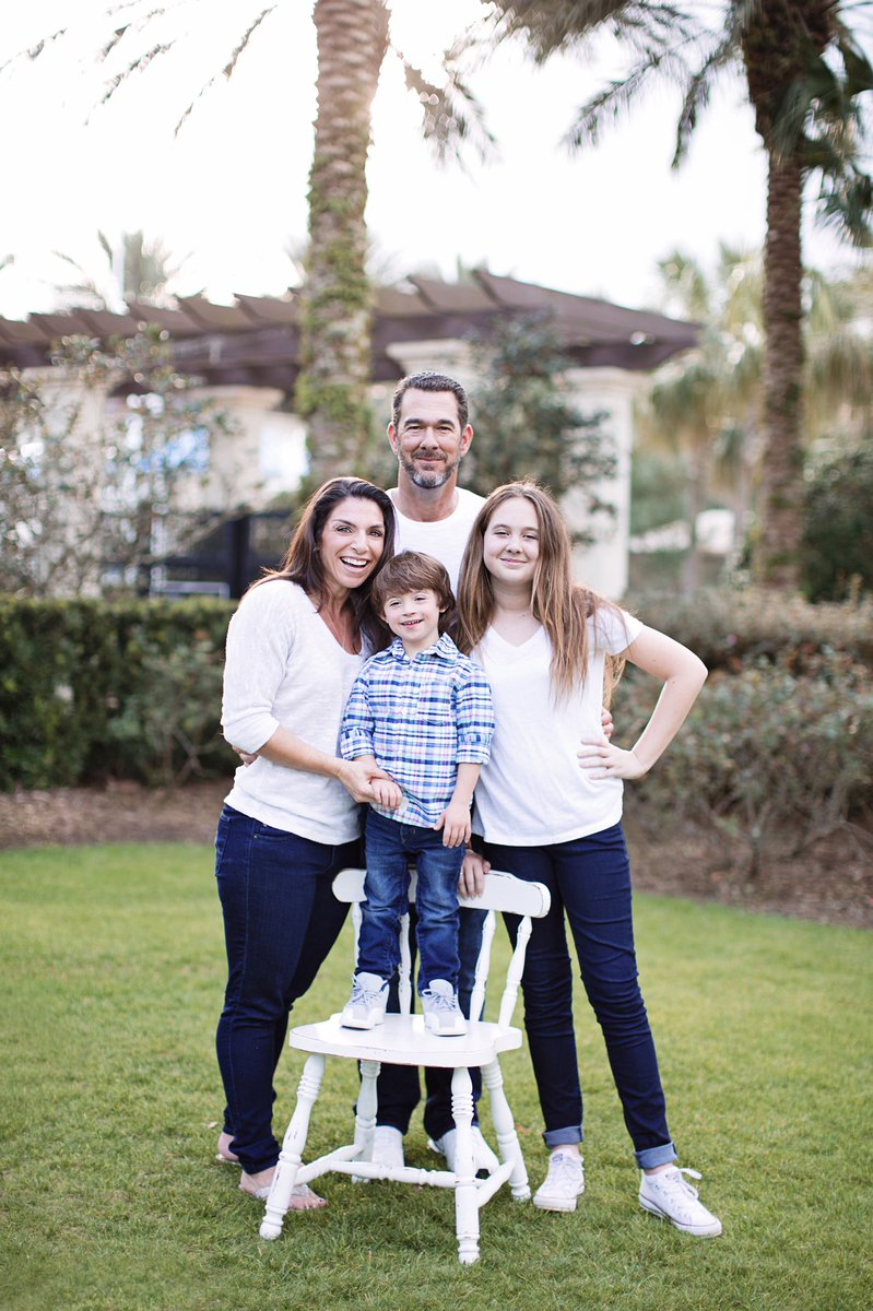 mrstesori's tweet photo. I can’t promise a change on your political stance, but I can absolutely guarantee a change in your heart. And out of the abundance of the heart the mouth speaks. Luke 6:45. 

Feel free to message me. We’d love to meet you! God bless! 
@PaulTesori @thecoe22 #OneMoreGeneration https://t.co/aVEEFIujKD
