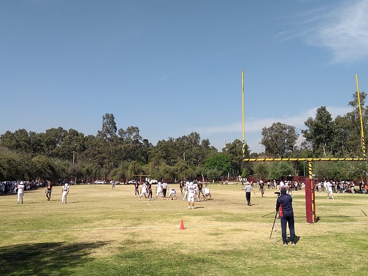 playprosystems's tweet photo. 1er cuarto
#LobosESIA 0 vs 6 @leonesuamnfba
#intermedia 2019 #Pretemporada
@FADEMACoficial / @OnefaMX https://t.co/eqgR8QVIj7