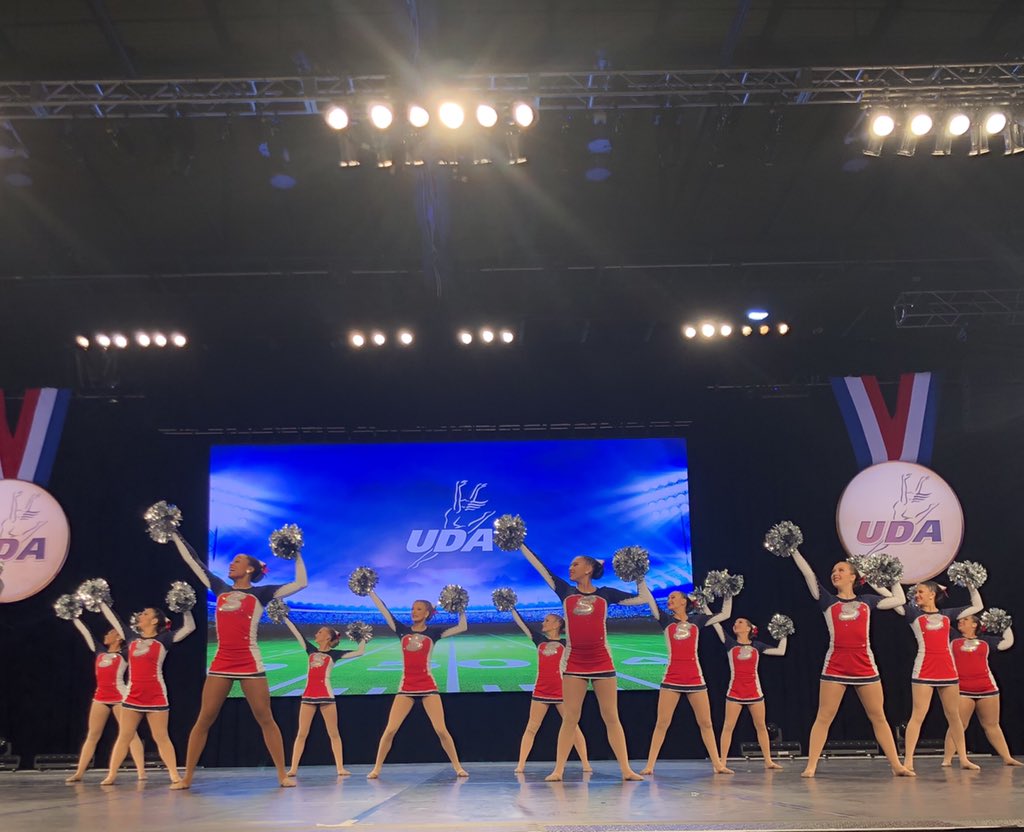 UDAnews's tweet photo. Stevenson High School (MI) incorporating their signature “Titan” motion to show school pride in their Large Game Day Finalist performance! #UDAnationals ♥️⭐️ https://t.co/qQIsBB11am