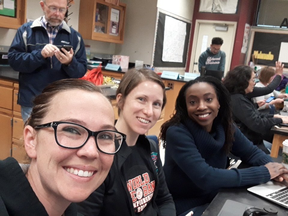 #LBTechSummit19 #proudtobeLBUSD love meeting new people!! @kamillahbooks <a href="/pipensu/">Suzie Snell</a>