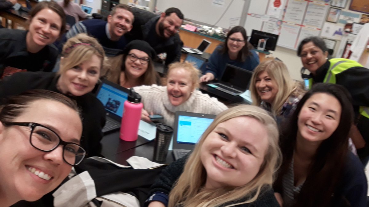 Team work makes the dreM work!! #teamedward #proudtobeLBUSD #LBTechSummit19 <a href="/MrSteinhauser/">Edward Steinhauser</a>