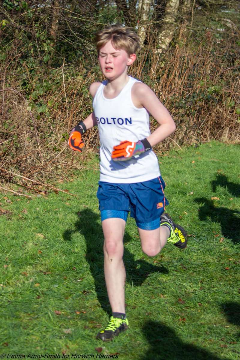 queensparkjnrpr's tweet photo. Great running #Bolton @bolton_sport @GreaterSport #GreaterManchesterSchoolsXC https://t.co/UsRQ2zufGM