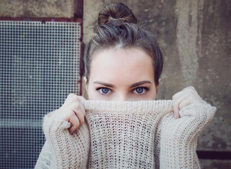 AHealthBlog's tweet photo. No, That Anxious Feeling You Get At The Doctor’s Office Isn’t All In Your Head  - Unfortunately, doctor’s office anxiety is pretty common and it can be difficult to control. But there are a few methods you can try. ➡ https://t.co/qPR9A2Hggl https://t.co/IGvBYEKuLp