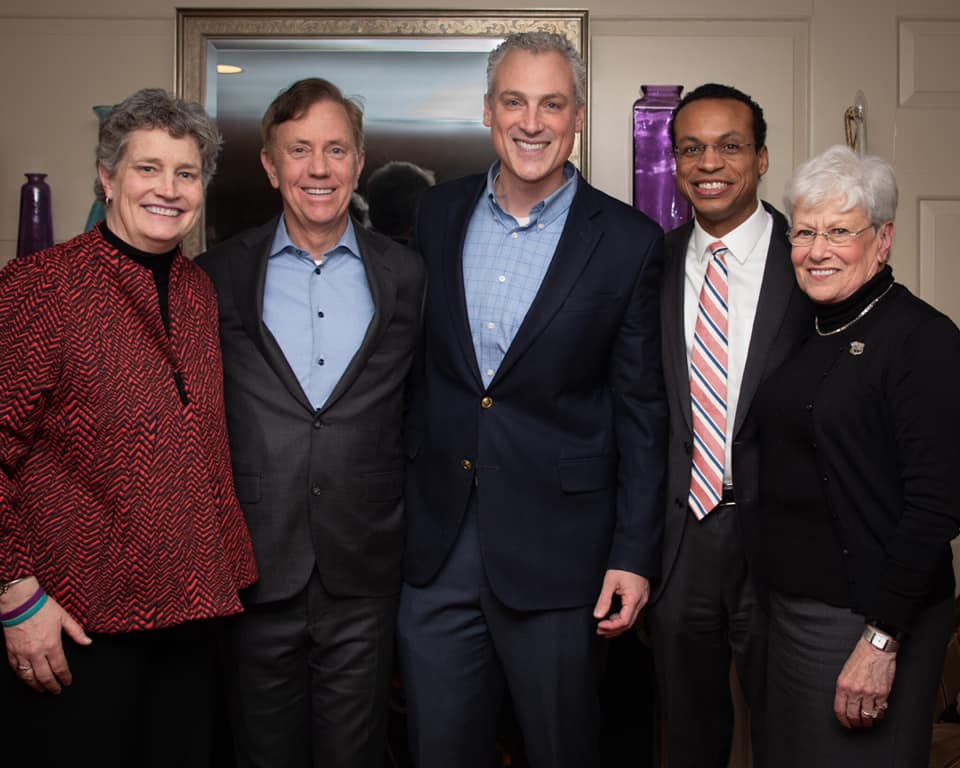Thank you to WeHa Mayor, Shari Cantor, and her family for hosting our final fundraiser last night. I completed my fundraising in just 2 wks and am grateful to everyone who has stepped up to support me. Need your help as we head to victory on Tuesday, February 26th! #SlapforSenate