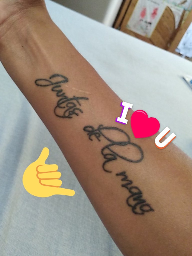 JuliAntinaLive's tweet photo. @macabeso #pinkypromise es "ESTAR SIEMPRE DE LA MANO, EN TODO MOMENTO" ❤️❤️❤️ @MaryGuevaraCar1
I Love @macabeso 💋💋 https://t.co/xNtOr5kcJB