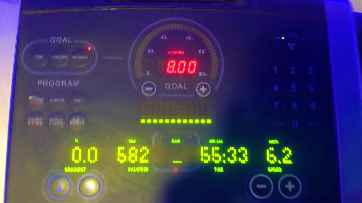 DehennaDavison's tweet photo. Getting back into the swing with my longest run in nearly five years (I took it VERY steady!) 🏃♀️🐌
And my legs were fine until I followed this with nearly an hour’s weight training.... 🏋️♀️💪🏻😫
#ToryGains https://t.co/v2XU8G84NA