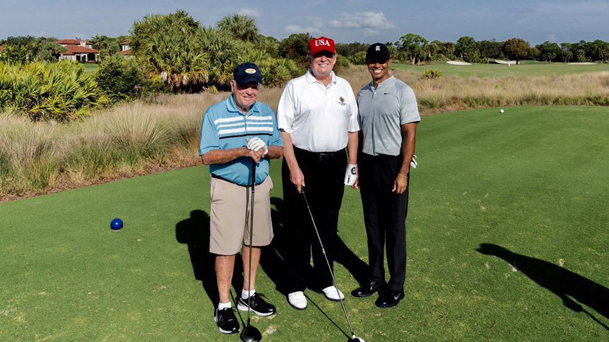 Trump on golf course with Jack Nicklaus, Tiger Woods bit.ly/2TswC6b https://t.co/KMdx0WBmmQ