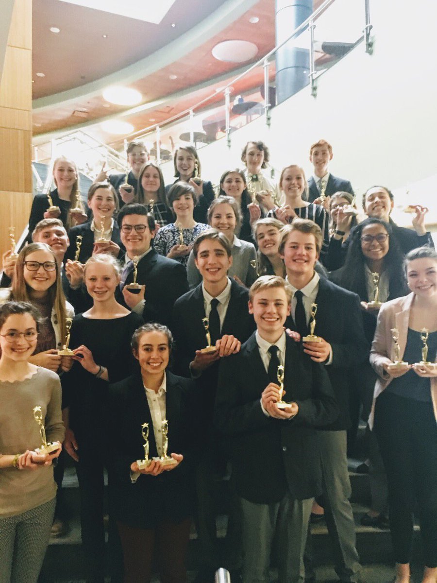 SUREFIXEDTIPS10's tweet photo. First place team with happy kids who took risks this weekend! #rfpride Places to come. https://t.co/Etoxfr68xh