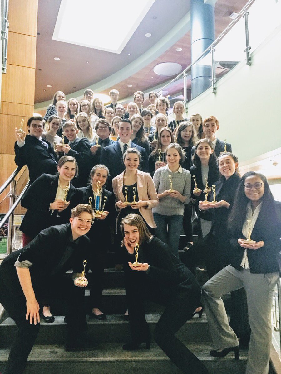 SUREFIXEDTIPS10's tweet photo. First place team with happy kids who took risks this weekend! #rfpride Places to come. https://t.co/Etoxfr68xh