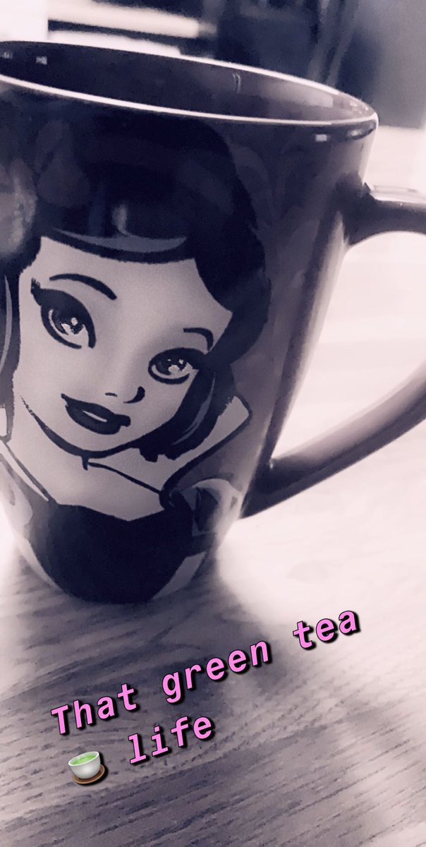 AdrianaLeeana's tweet image. #GreenTeaLife