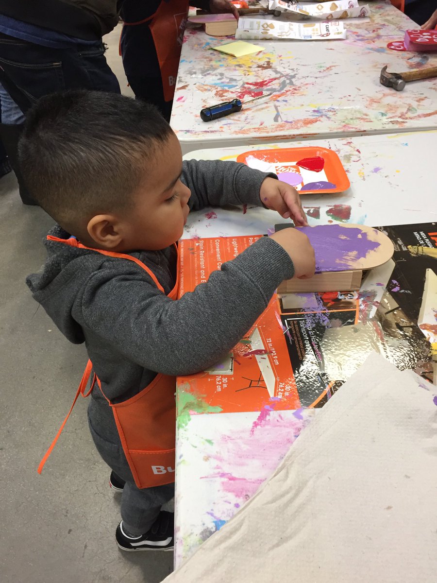 HomeDepot647's tweet photo. Despite the rain, we had a good turnout at our Kids Workshop today. Thank you for joining us today!!! #VDayBoxes #RainRainGoAway #KidsWorshop @Branden647 @mike_astorino @Allen83hd @JabarrBean https://t.co/ixiULvdGEs