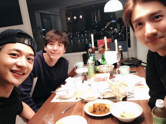 elf_gyuram's tweet photo. @superjunior @gyuram88
#superjunior #쥬퍼주니어 #LabelSJ #Kyuhyun #chokyuhyun #kyuembul #sparkyu #sparkyuina #HappyKyuhyunDay #HAPPYBIRTHDAYKYUHYUN https://t.co/ZLAhfqCbA6