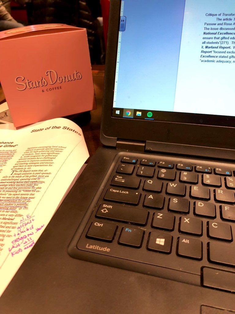 MrsKuethe's tweet photo. So much learning over the past week! ALP ELA fantasy and historical fiction work, grad school, and the Illinois Association for Gifted Children conference! Oh and more grad school...but this time with donuts. 👍🏻@HWennstromD53 @ButlerSD53 #polorvortex #fortheloveofreading #gifted https://t.co/YqtL1g8oD6