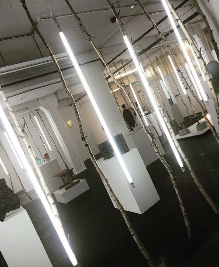 JamesINRZ's tweet photo. A Great to visit the @LDNdesignfair to see how unoccupied spaces can be used to display creative flair. 
#Interiordesign #interiordesignmotivation #interiordesigncollective  #interiordesignaz #interiordesignpasadena #interiordesignerph #interiordesignthis #InteriorDesign https://t.co/w3CNYxtJkn