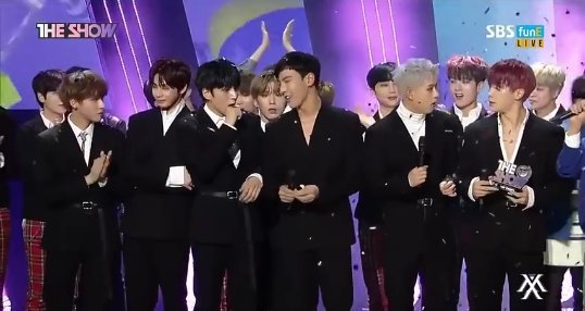 monsta051415's tweet photo. Y'all dont forget when they got their first win in a music show. They really didnt expect this. But we can see how happy they are when they got their first win. So lets do all our best in their upcoming comeback. 😍
#MonstaXFirstWin https://t.co/TtHyM9EQ7a