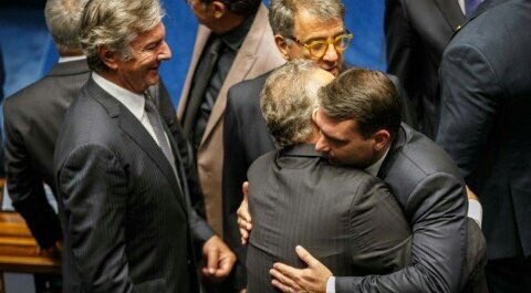 Nem no XVideos se viu tanta putaria...