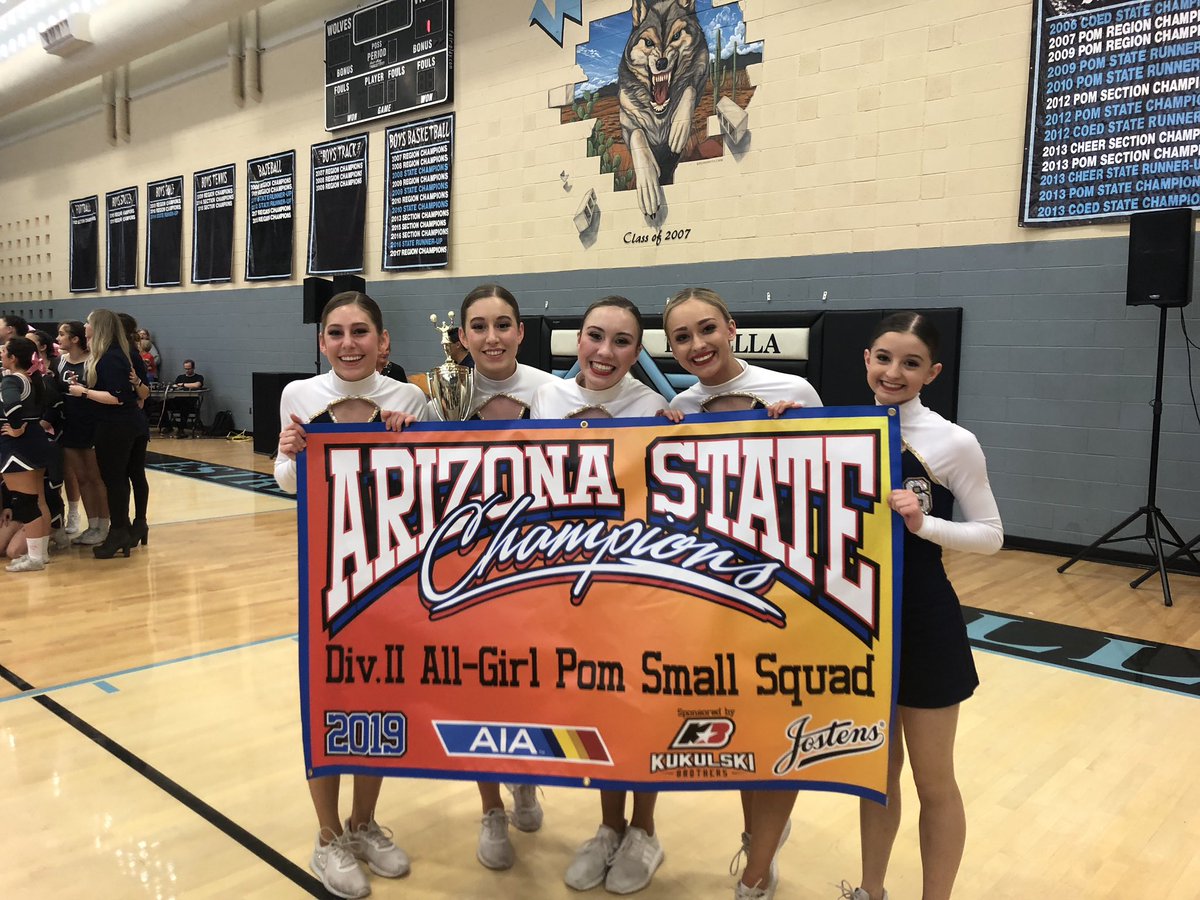 2 for 2 <a href="/Casteel_Pommies/">Casteel Pommies</a> wins second consecutive state title.  Next level talent!   Great job ladies! #beAChampion