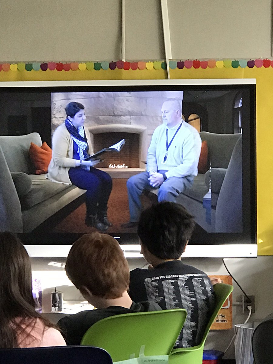 MrsPolicarpio1's tweet photo. We loved listening to Each Kindness and What Do You With An Idea on #WorldReadAloud2019 #Wahington_nj https://t.co/GXuyIppi2P