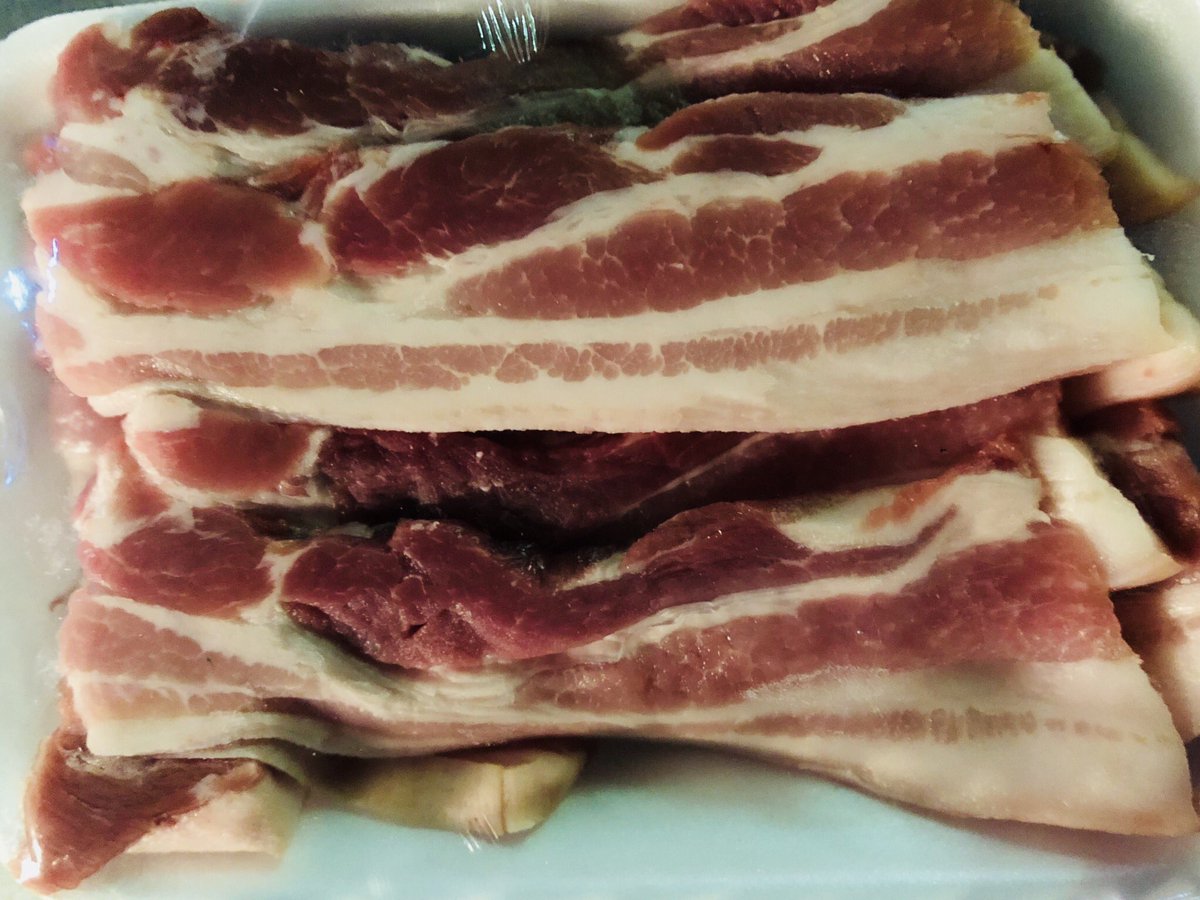 Hornachos celebra esta noche la festividad popular de las Candelas. Os esperamos en la Plaza de España, en la candela de todos !