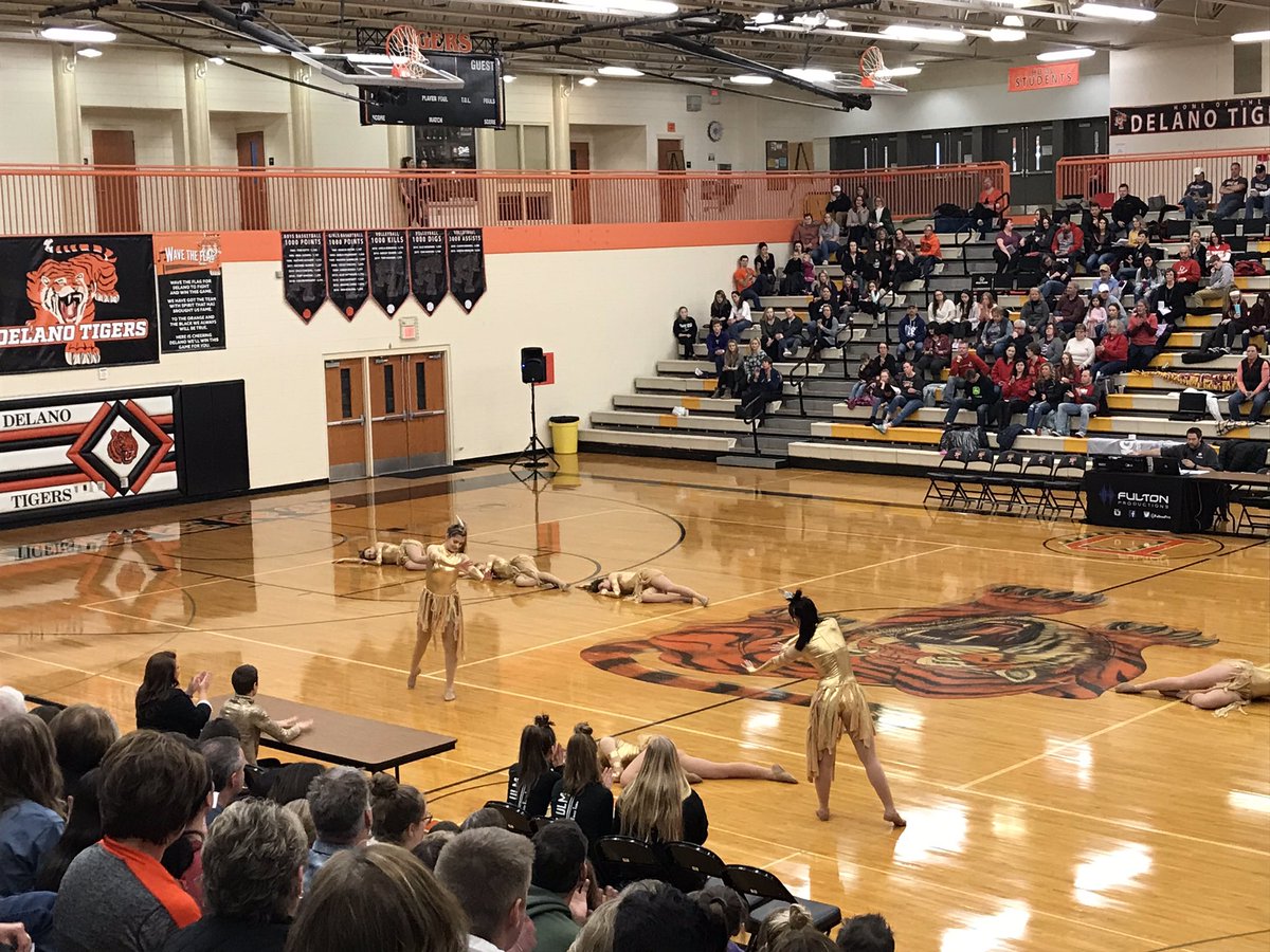 Awesome performance at Sections girls! <a href="/NUHSdanceteam/">NUHS Epic E-Gals</a>