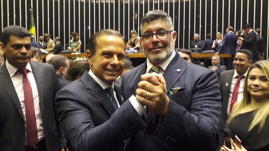 allantercalivre's tweet photo. O Congresso em imagens. https://t.co/b6qebrovEP