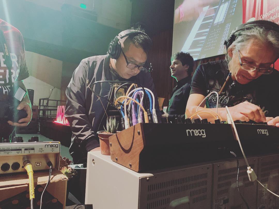moogmusicinc's tweet photo. #México: #mexsynthco is free today at @ccemx⚡️ come by and find our friends at @holawave to play the first #MoogOne in Latin America! https://t.co/r1SHF67ZAY