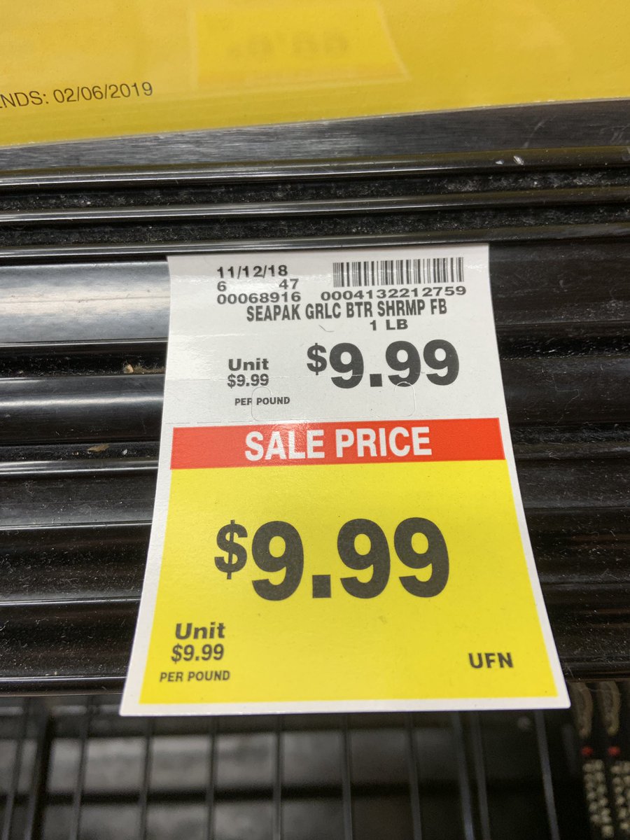 EKuffner's tweet photo. Regular price $9.99. Sale price $9.99. That’s quite the scam you got going on @Fred_Meyer @kroger #scam #falseadvertising https://t.co/aChGCMoz6f