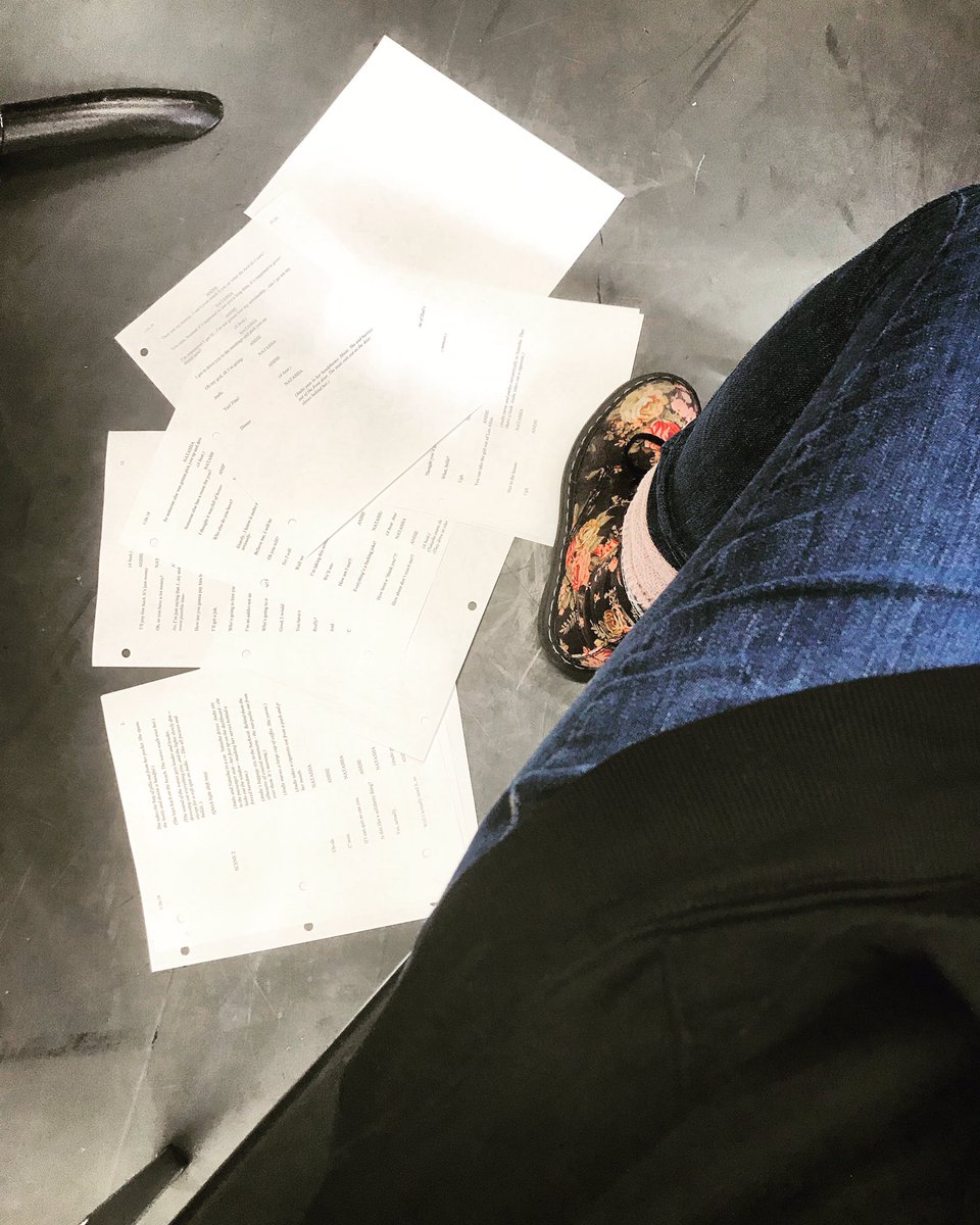 Betzine's tweet photo. New day, new pages, old pages on the floor. #lolgradschool https://t.co/IHizHiBgm3