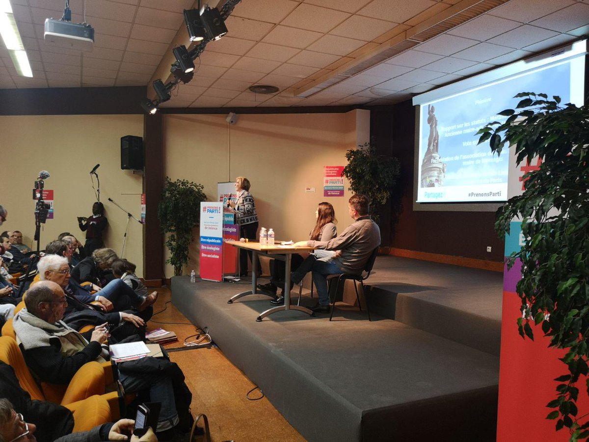 Gauche_RS's tweet photo. "La question de la recomposition se pose pour la gauche et les couches populaires de notre pays qui n'ont plus de représentation politique." @mnlienemann #PrenonsParti https://t.co/DuCK5fLhlS
