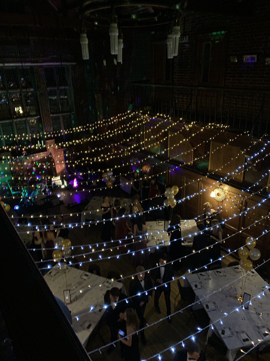 GodolphinSchool's tweet photo. Lovely evening for @GoSixthForm Winterball ❄️ #GOinspire #GOsixth https://t.co/O03EyFc5I3