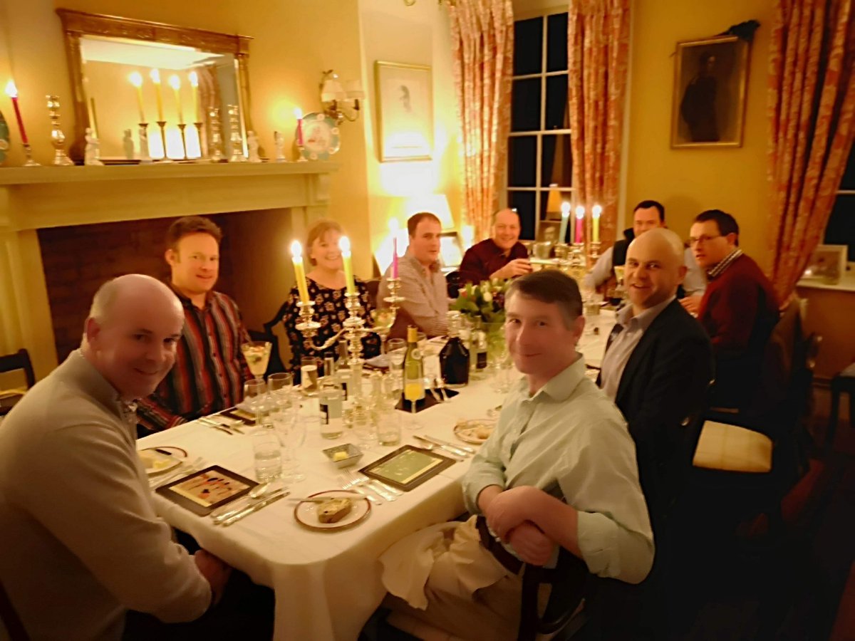MillyFyfe's tweet photo. Great to catch up with this bunch today for our #crl2016 reunion @FarmersCompany Just sorry I couldn't stay longer https://t.co/BBbbV1NtmE