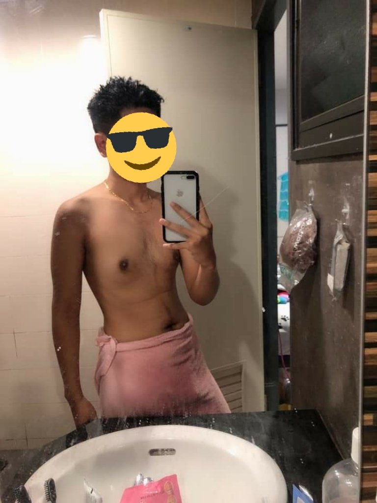 ATohni's tweet image. ไม่รักก็ปล่อย จะได้ไปอ่อยคนอื่น ‼️