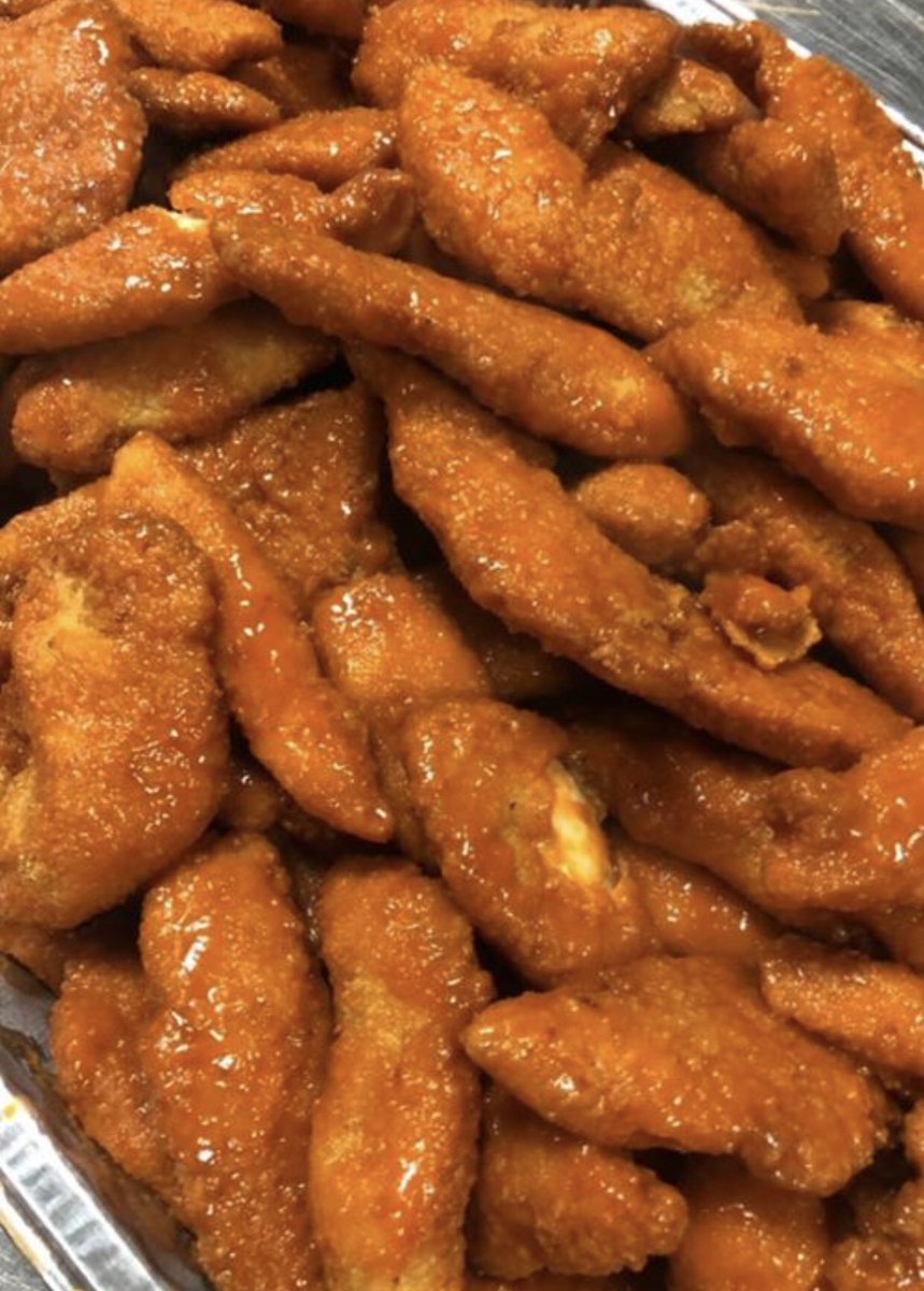 Having a Super Bowl party tomorrow? 

We have buffalo fingers, chicken fingers, wings, cheese steak trays, and so much more available! 

It’s not too late to call and place your order! 
Go PATS! 

Connect: Destinossubs.com 
#GloucesterMA #CapeAnn