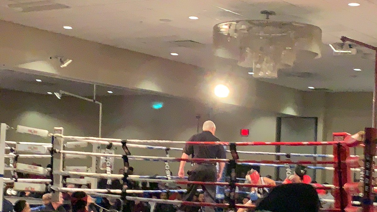 NW_UPD's tweet photo. @RhoTheta_Alphas let Lamon know we are ready! @NorthwestSRC need to add some bags. Great to be back with amateur boxing. https://t.co/b4oWbYWrXa