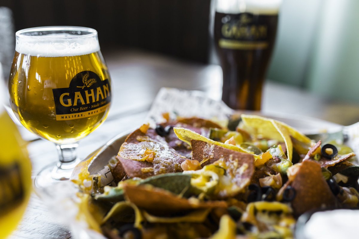 Spend your Super Bowl Sunday with us - we’ll have the big game on plus $10 BBQ pulled pork with fries and $10 half nachos! 🏈