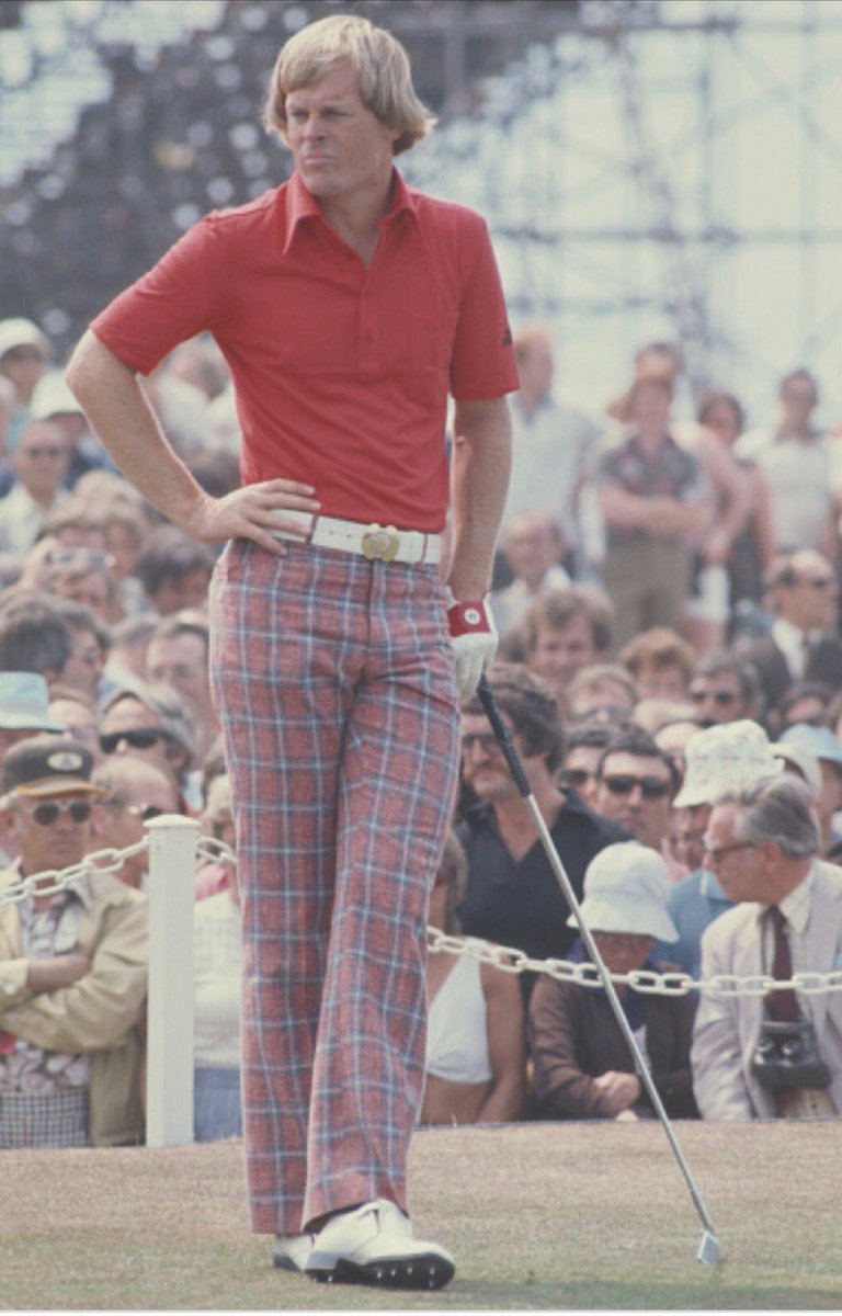 I remember 1975 at Birkdale when Johnny and Seve went head to head! Great player and my favourite commentator by far! He did it so he can talk it #JohnnyMiller #thegoat