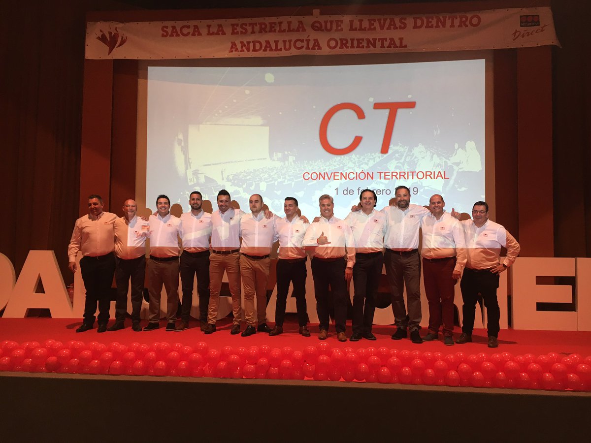 Raquel_SD_'s tweet photo. Convención Territorial Andalucía Oriental 2019 💫 Ilusión, compromiso y trabajo en equipo: Sacando la Estrella que llevamos dentro 💫 https://t.co/sHoNhlF23t