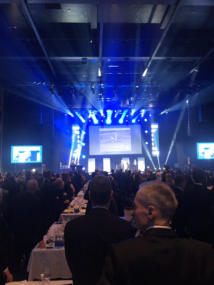 Petrus Hoikkala (@hoikkala) on Twitter photo #Urheilugaala ja palkittu elÀmÀnura. "Ihminen on luotu liikkumaan ja Nummelin pelaamaan" #timonummelin <a href="/urheilugaala/">Urheilugaala</a> #turku #logomo #Urheilugaala ja palkittu elÀmÀnura. "Ihminen on luotu liikkumaan ja Nummelin pelaamaan" #timonummelin <a href="/urheilugaala/">Urheilugaala</a> #turku #logomo