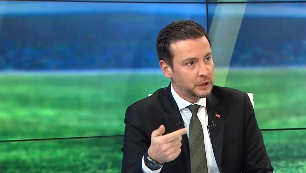 Futbolarena On Twitter Ersin Duzen Galatasaray In 11 Yabanci Futbolcuyla Oynamasi Elestiriliyor 10 Gun Once Altyapidan Yetistirdigi Ozan Kabak I 11 Milyon Euro Ya Satan Birkac Once Yunus Akgun E Teklif Gelen Galatasaray Dan Bahsediyoruz Yakin