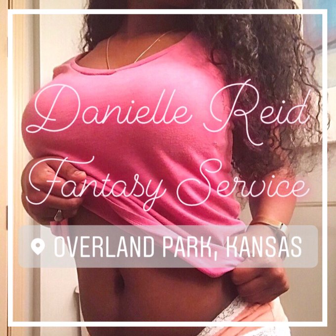 ⭐&nbsp;Tour Update: New Changes to February Tour Schedule - https://t.co/lzCkzDyHWk https://t.co/ciYCobom<a href="/tag/model"class="tags"><span>#model</span></a><a href="/tag/ebony"class="tags"><span>#ebony</span></a><a href="/tag/massage"class="tags"><span>#massage</span></a><a href="/tag/girlnextdoor"class="tags"><span>#girlnextdoor</span></a><a href="/tag/sugarbaby"class="tags"><span>#sugarbaby</span></a>