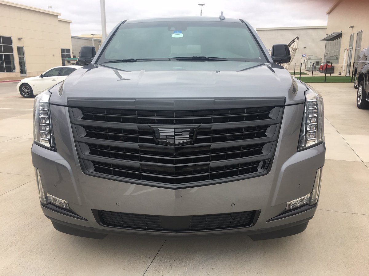 CVDAuto's tweet photo. #CVDAUTO #2019 #Cadillac #Escalade #Blackout #StandOut #24" #DUB #Shotcalla's https://t.co/Y6i3XDtYWf