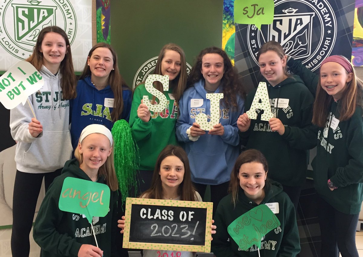 StJoeAngels's tweet photo. Many thanks to all of our wonderful volunteers for helping us welcome #SJA2023 today! #NotIButWe😇 https://t.co/PPaqNUZ6sK
