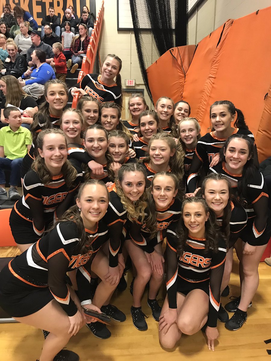 BiddHSAthletics's tweet photo. BHS Cheerleaders (Class A Regional Champs) preparing to take the mat at Cheers from the Heart! Go Tigers! https://t.co/yiN6X9CeSv