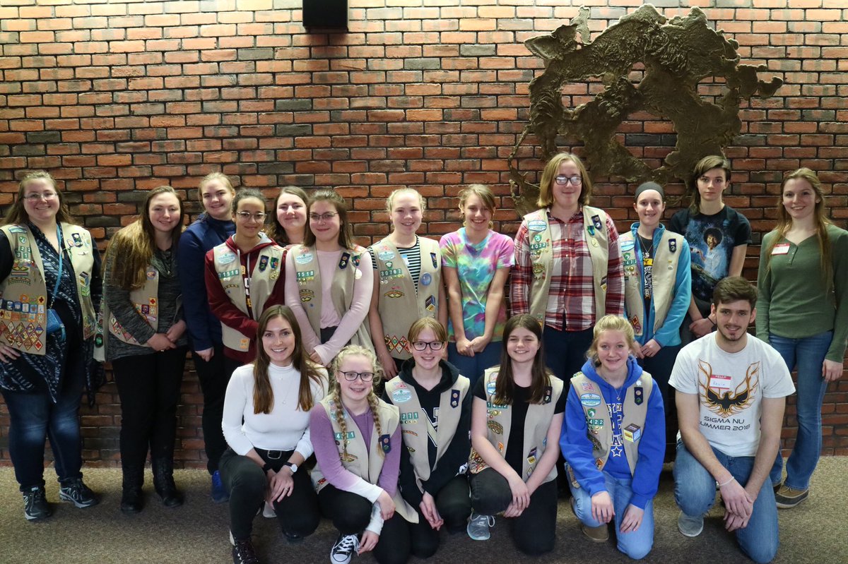 SigmaNuEtaMu's tweet photo. Today our brothers volunteered at @KetteringU’s Girl Scouts Business Day! They helped Girl Scouts from the Flint area earn various badges based around the principals of Business. #SigmaNu #KetteringBuilt https://t.co/sNbtH48S0i