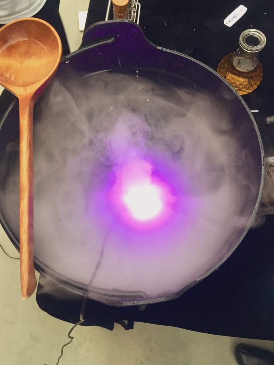 Lovely weekend in London ❤️<a href="/nurserywrldshow/">Nursery World's Big Day Out</a> <a href="/PhantomOpera/">The Phantom Of The Opera</a>