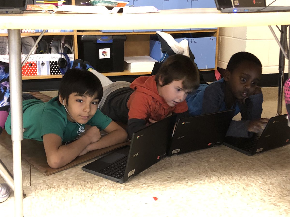 Mrs_Ps_class's tweet photo. Loving #Lalilo & #Epic as great programs to enhance literacy in the Grade 2 class. @TBCDSB_Hornets @tbc_schools @OECTAProv #grade2languagefun https://t.co/ngjKjr42cQ
