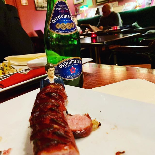 tonymontiny's tweet photo. It’s not a party until the polish sausage comes out 💦😂💦 #youbetyourpierogies #lmfao #polish #sausage #envy #zvwiec #beer #dinner #toohottohandle #followme #warsaw #poland #instagram #radio #cafe #sayhellotomylittlefriend #tonymontiny 🌭🍺😎 https://t.co/jIDwP9KMTd
