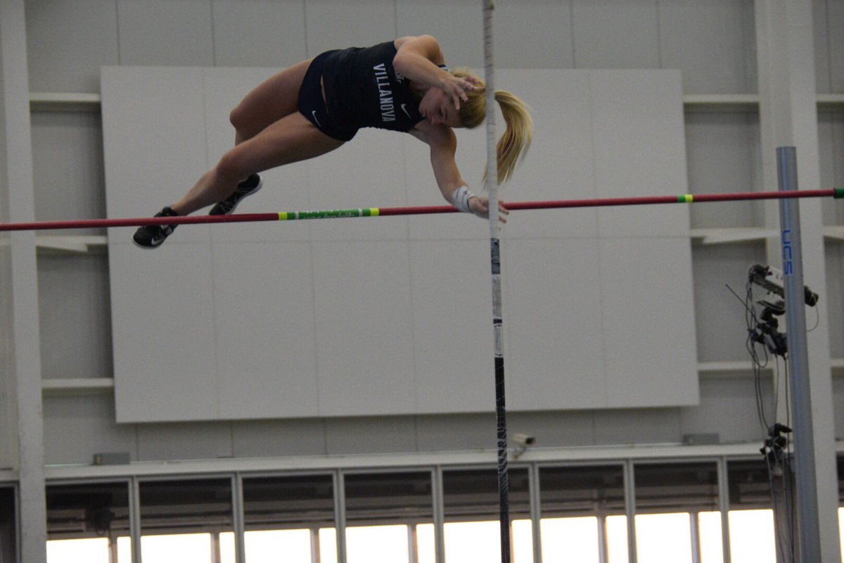 NovaTrackXC's tweet photo. Here are a few early scenes from #VUinvite - action in the men’s 60 meters and women’s pole vault #GoNova https://t.co/ygRFk2rpmB